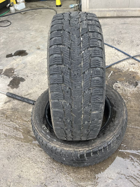Гуми 215 60 17 C 2018г