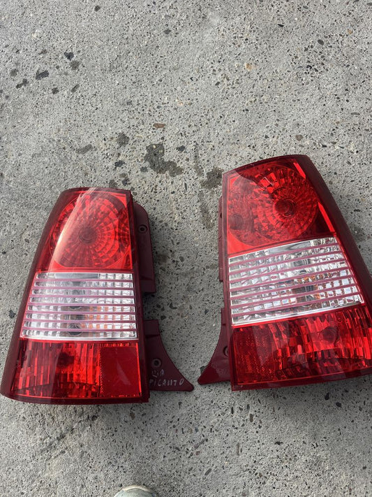 Стоп Kia Picanto ляв и десен 2004-