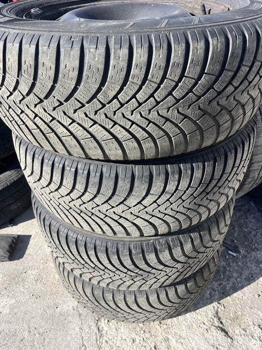 Гуми 215 60 16 Falken