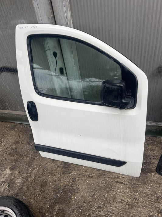 Врата Fiat Fiorino 2018г