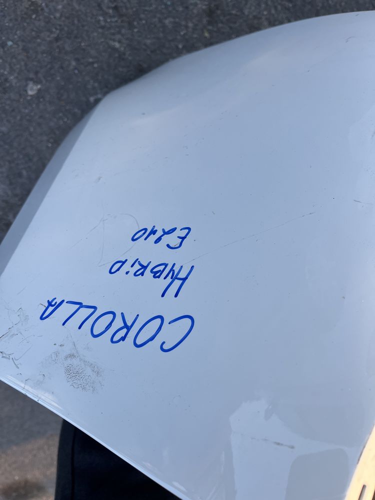 2 броя задна броня Toyota Corolla E210 2018-