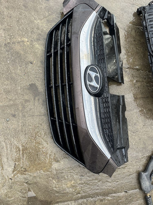 Решетка Hyundai IX35 2010-